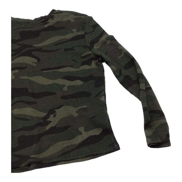 RDI Womens Medium Thermal Top Camouflage Camo Long Sleeve Green Pullover NWOT - Picture 7 of 16